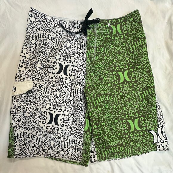 Vintage Y2K Hurley Board Shorts Swim Trunks Ornate All Over Print Green White 38 - Picture 1 of 2